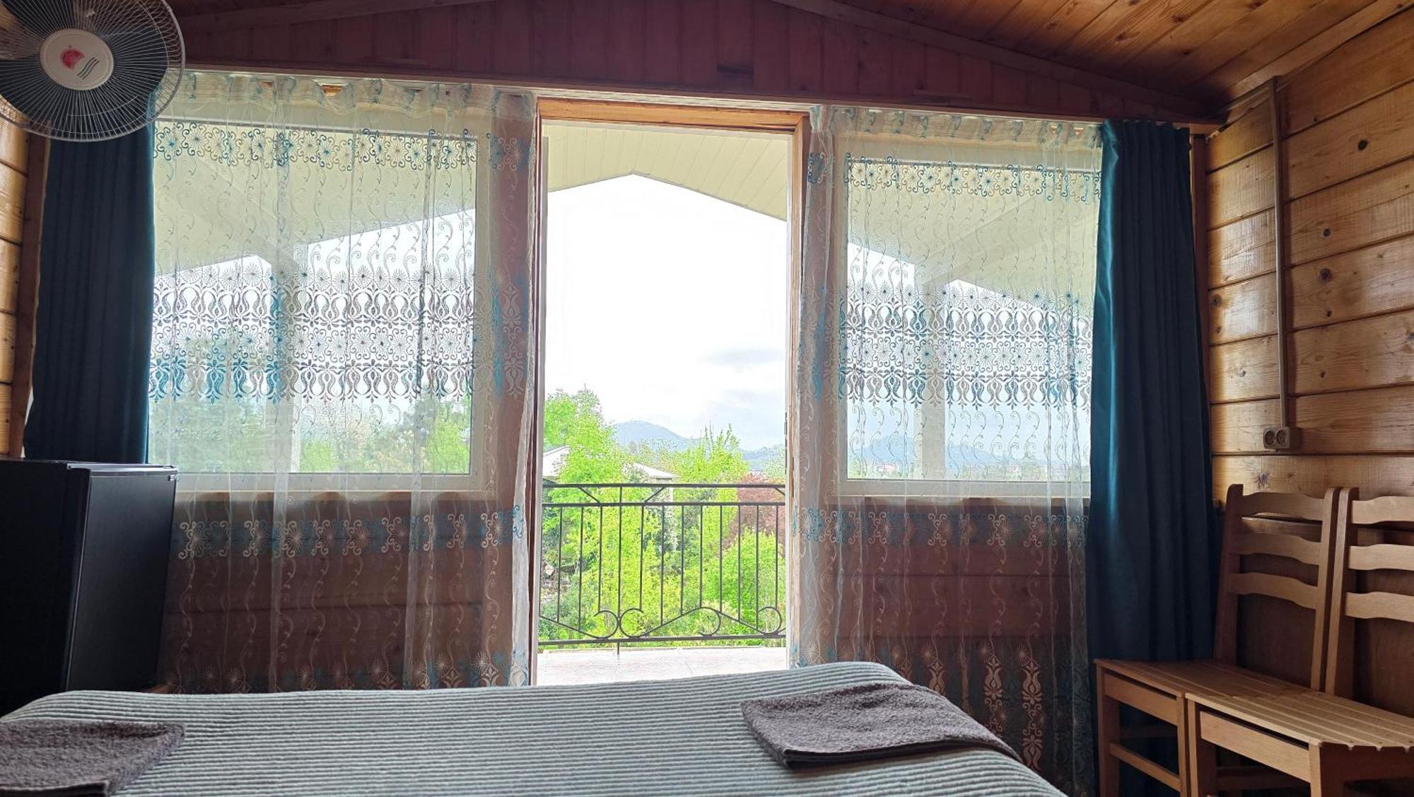Olga'S Home Batumi Kültér fotó